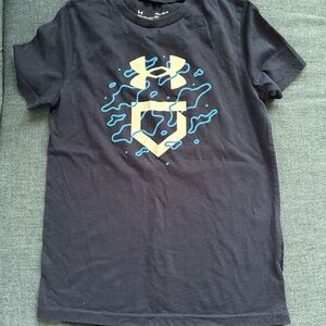 Under Armour Tee with Gold and Blue Graphic